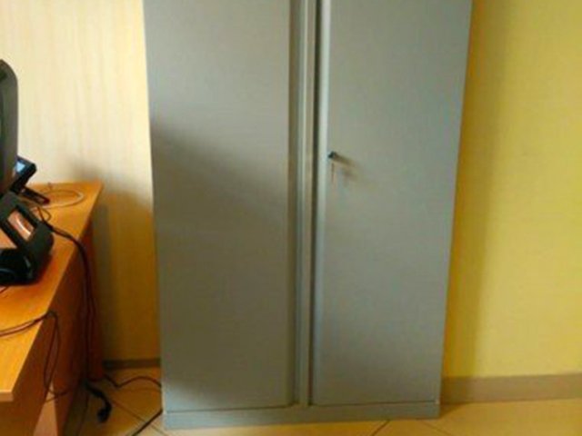 Шкаф для офиса ПРАКТИК М 18
