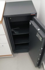 Огневзломостойкий сейф II класс VALBERG Гранит 90T KL в открытом виде