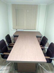 Стол для переговоров